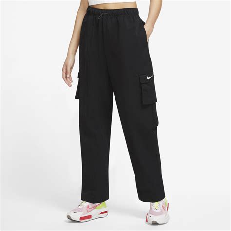 Nike Essential Woven HR Pants 